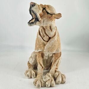 A Breed Apart Yellow Lab Yawning Figurine Sculpture Statue 70044 retired 10"